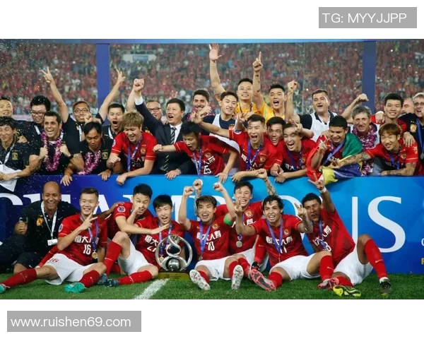 广州足球队防守战术解析与实战应用深度剖析